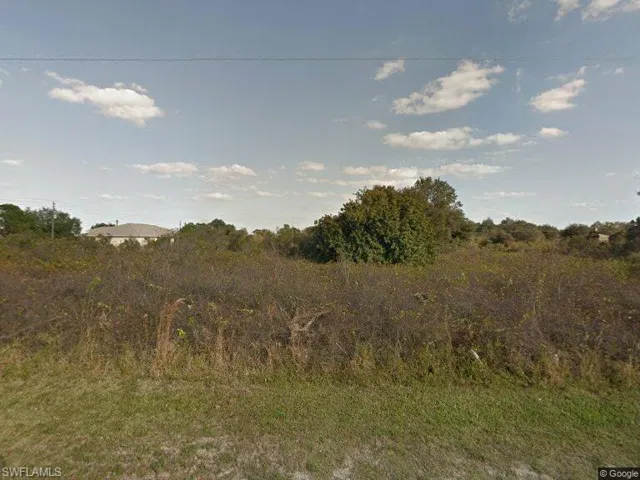 1420 Leroy AVE, LEHIGH ACRES FL 33972