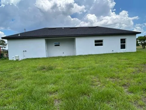 1701 Ne 44th Ter, Cape Coral, Florida 33909
