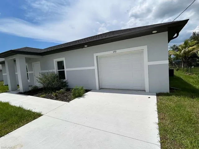 1701 Ne 44th Ter, Cape Coral, Florida 33909