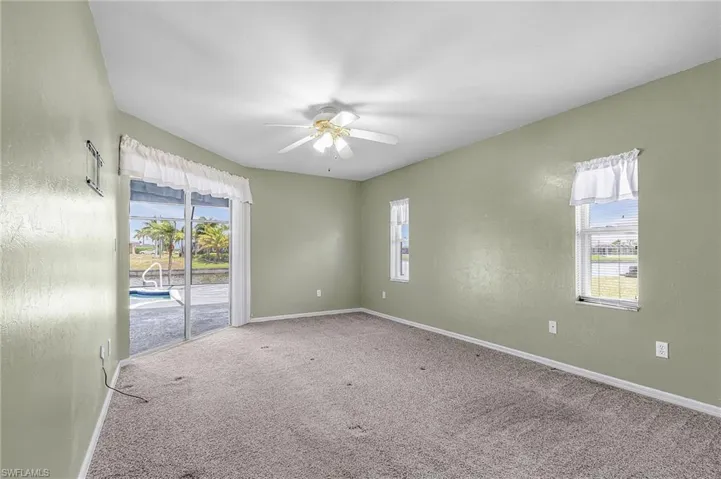 1137 Sw 37th St, Cape Coral, Florida 33914