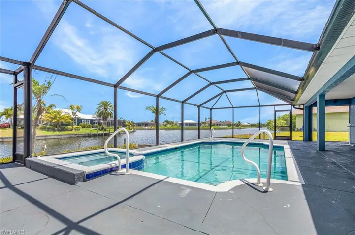 1137 Sw 37th St, Cape Coral, Florida 33914