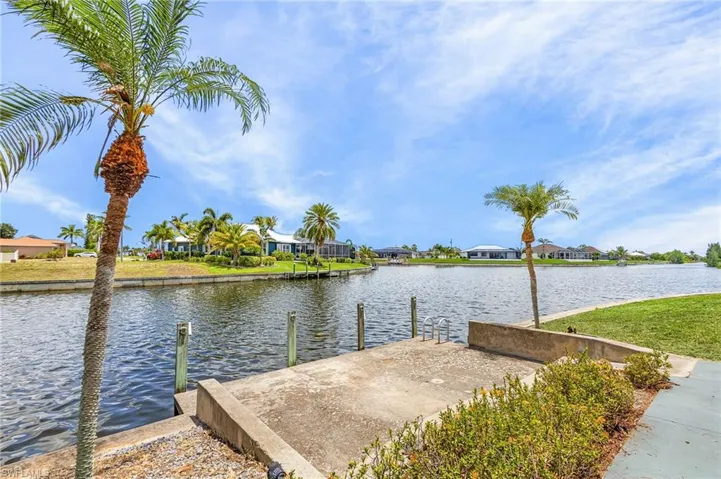 1137 Sw 37th St, Cape Coral, Florida 33914