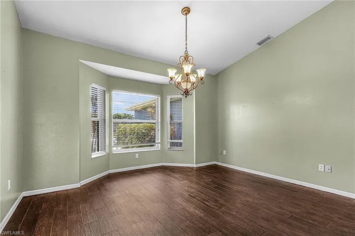 1137 Sw 37th St, Cape Coral, Florida 33914