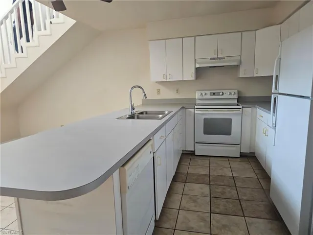 198  Park  AVE, Labelle, FL 33935