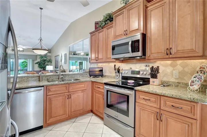 3840  Sawgrass  WAY, Naples, FL 34112