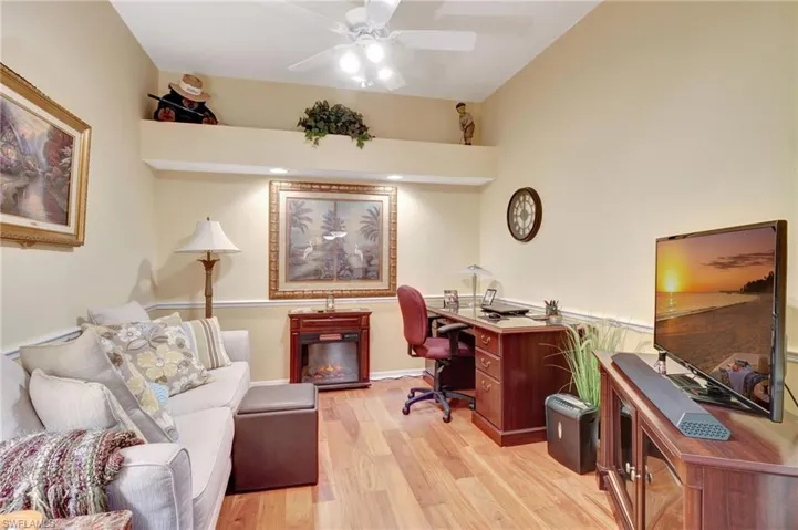 3840  Sawgrass  WAY, Naples, FL 34112