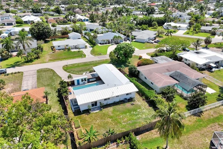 View of birds eye view of property