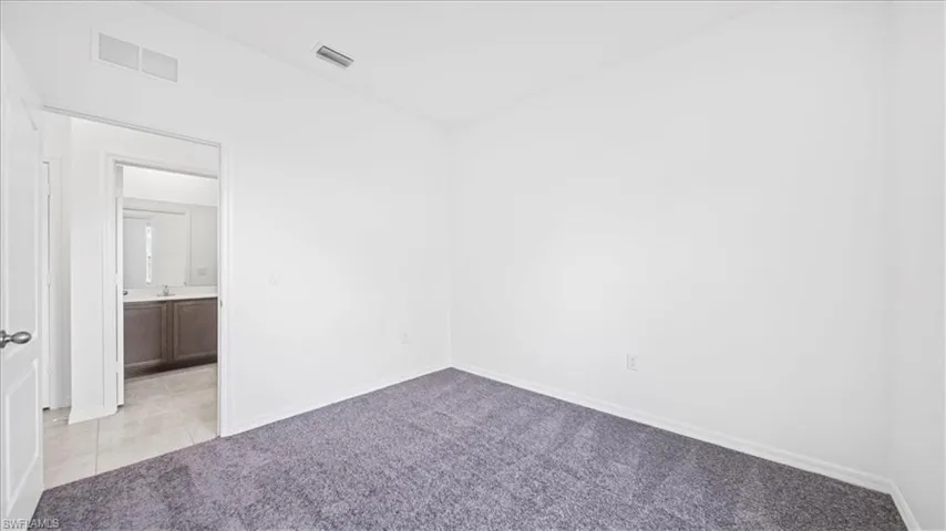 2928 Nw 27th St, Cape Coral, Florida 33993