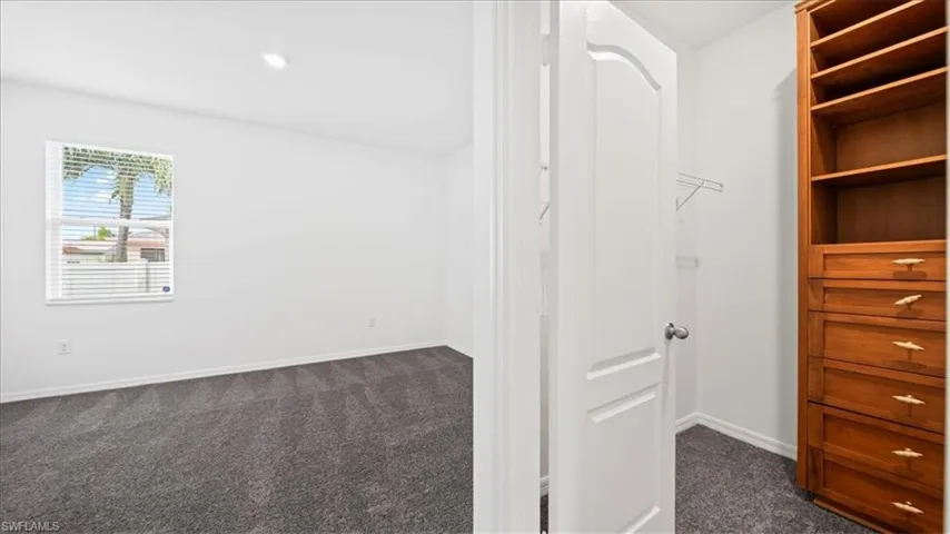 2928 Nw 27th St, Cape Coral, Florida 33993