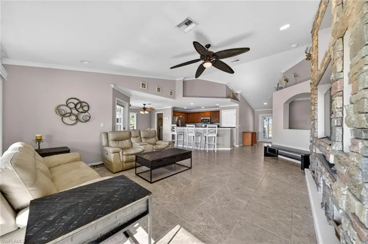 1807 37th Ave, Cape Coral, Florida 33993