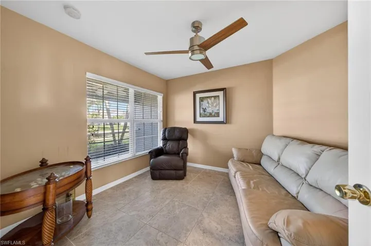 1807 37th Ave, Cape Coral, Florida 33993