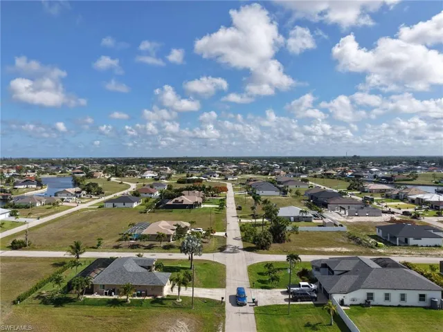 1807 37th Ave, Cape Coral, Florida 33993