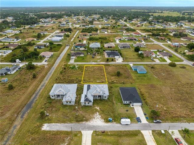4102 28th ST SW, LEHIGH ACRES FL 33976