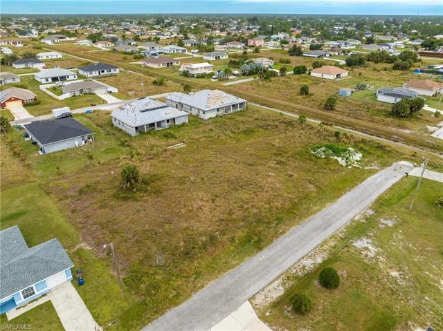 4102 28th ST SW, LEHIGH ACRES FL 33976
