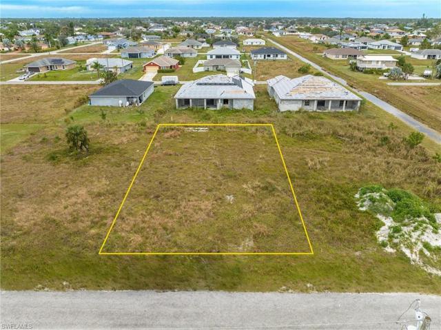 4102 28th ST SW, LEHIGH ACRES FL 33976