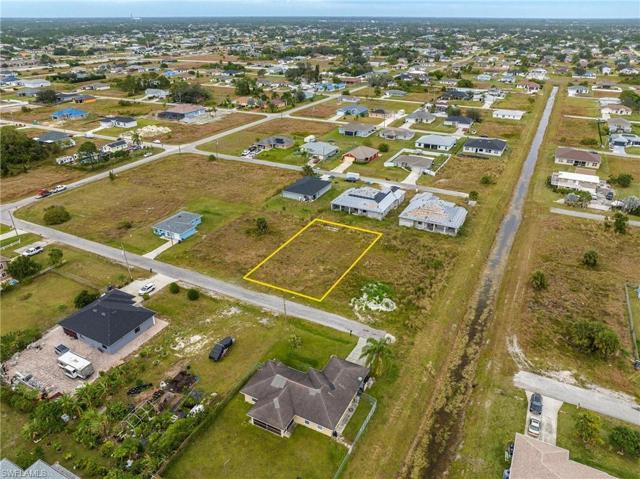 4102 28th ST SW, LEHIGH ACRES FL 33976