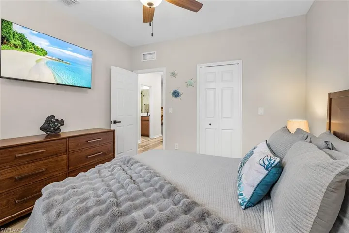 10100 Tin Maple Drive 12, Estero, Florida 33928