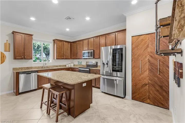 10100 Tin Maple Drive 12, Estero, Florida 33928