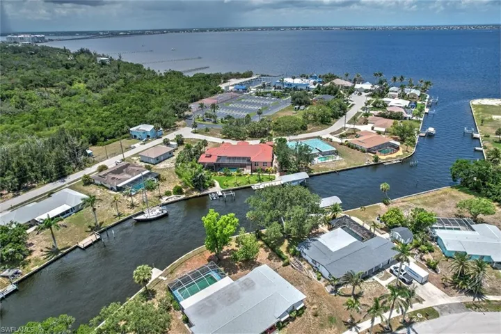 4409 Crews Ct, Port Charlotte, Florida 33952