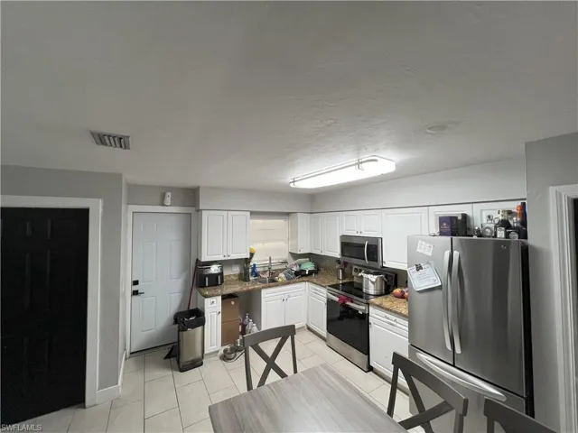 2148 Sunshine Blvd, Naples, Florida 34116