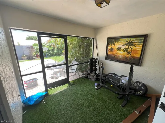 2148 Sunshine Blvd, Naples, Florida 34116