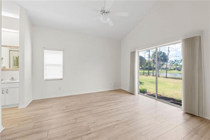 331 Pindo Palm DR, NAPLES FL 34104