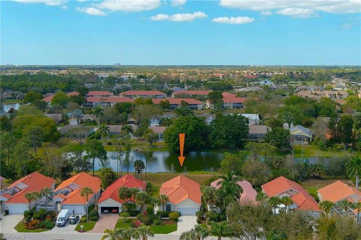 331 Pindo Palm DR, NAPLES FL 34104