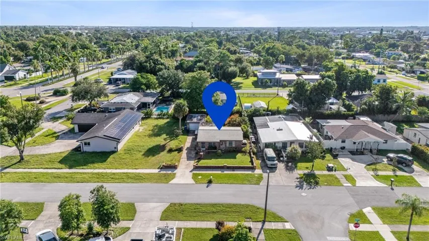 3859  Luzon  ST, Fort Myers, FL 33901