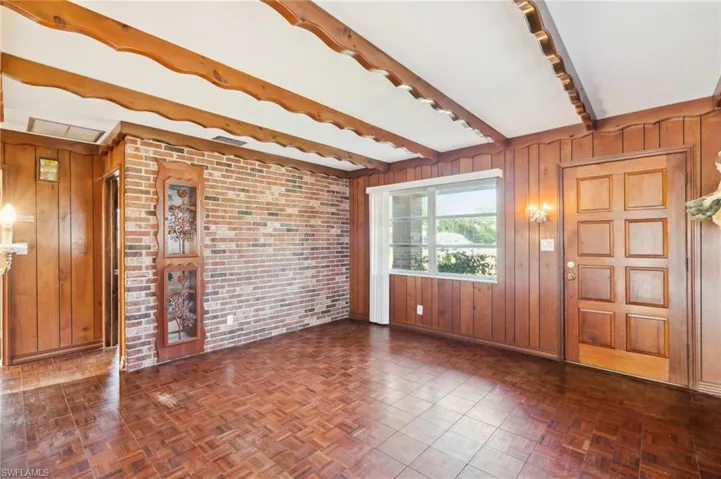 3859  Luzon  ST, Fort Myers, FL 33901