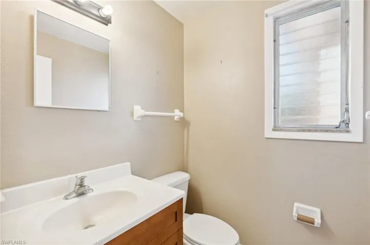 3859  Luzon  ST, Fort Myers, FL 33901