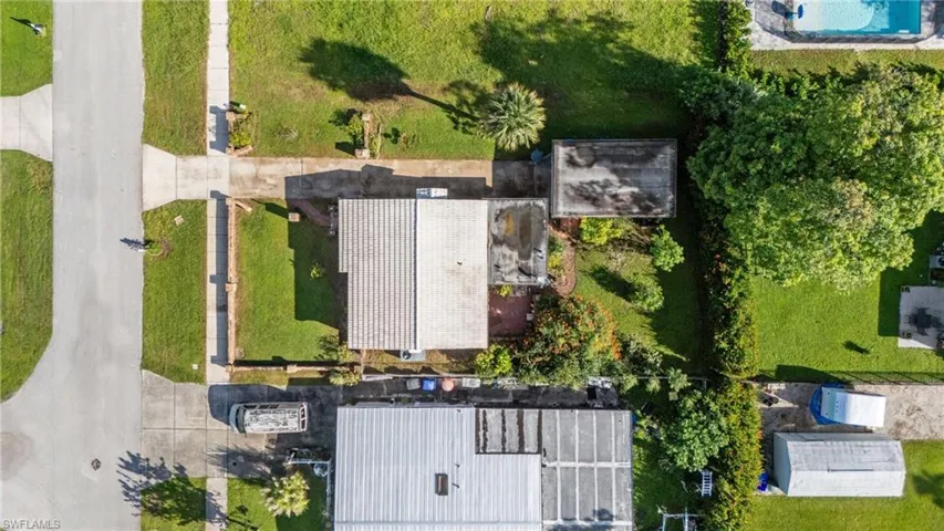 3859  Luzon  ST, Fort Myers, FL 33901