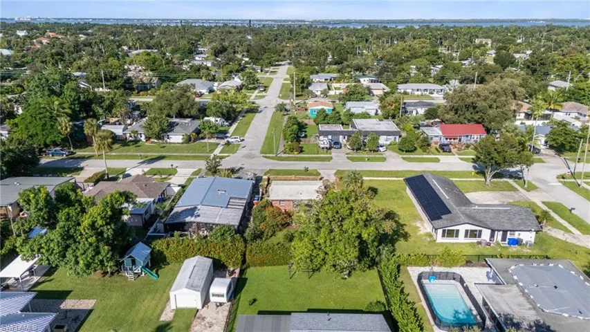 3859  Luzon  ST, Fort Myers, FL 33901