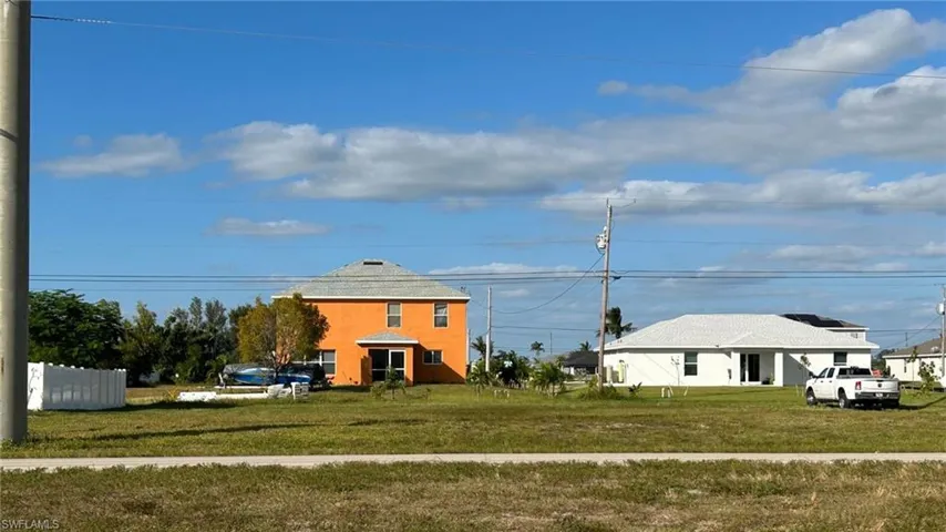 31 Kismet Pkwy E, Cape Coral Fl 33909