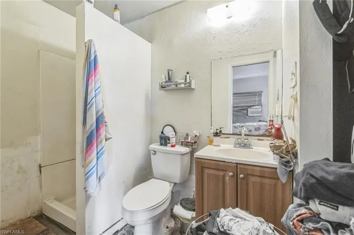 Efficiency Full Bath