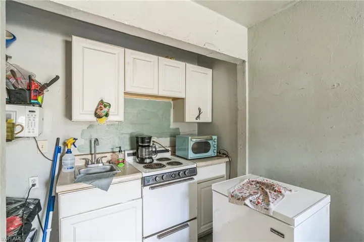 Efficiency Kitchen