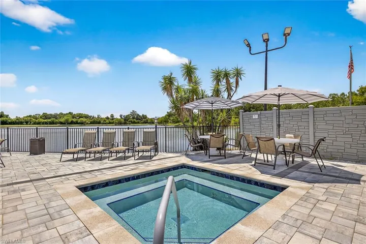 9522  Windsor Club  CIR, Fort Myers, FL 33905