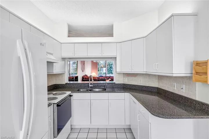 9522  Windsor Club  CIR, Fort Myers, FL 33905