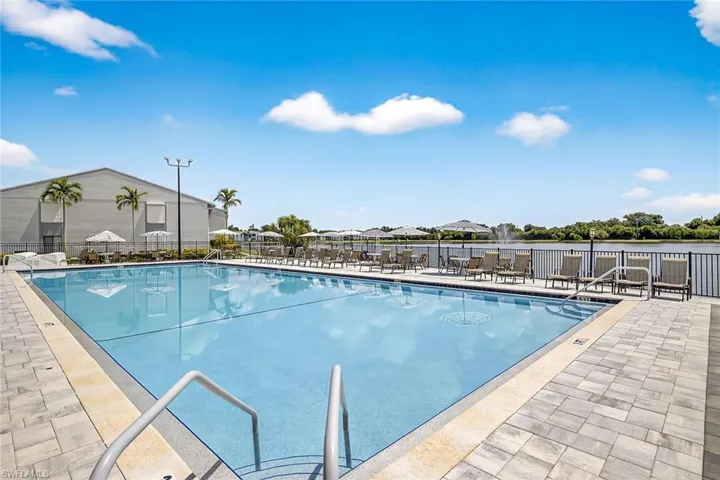 9522  Windsor Club  CIR, Fort Myers, FL 33905
