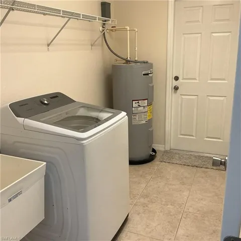 1611  Loraine S AVE, Lehigh Acres, FL 33976