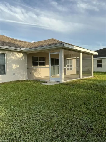 1611  Loraine S AVE, Lehigh Acres, FL 33976