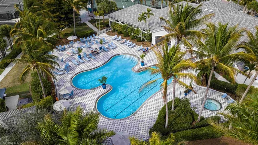 Community Pool & Snack Bar