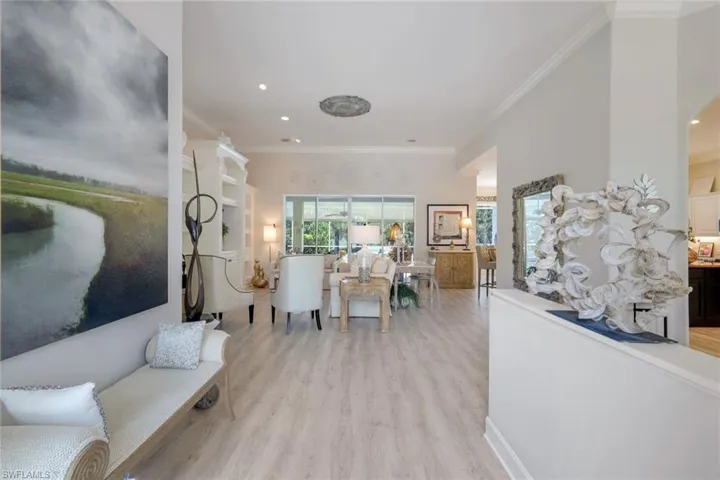 8475  Gleneagle  WAY, Naples, FL 34120