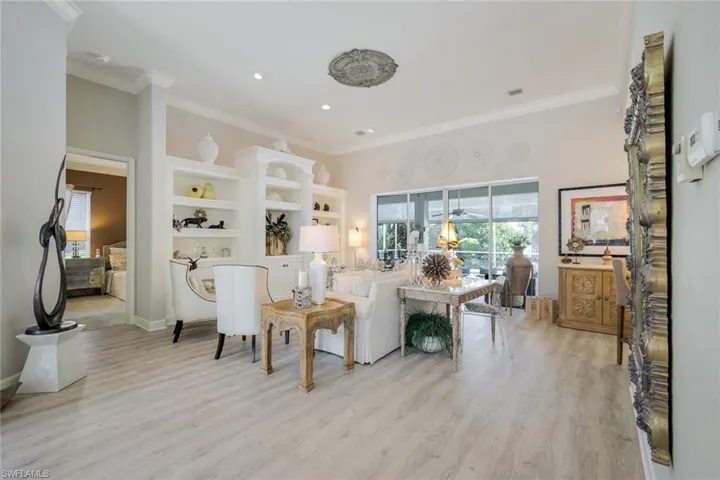 8475  Gleneagle  WAY, Naples, FL 34120