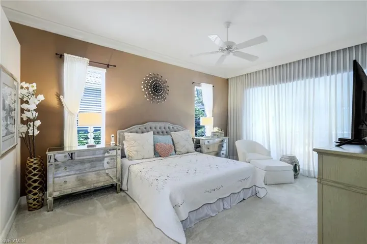 8475  Gleneagle  WAY, Naples, FL 34120