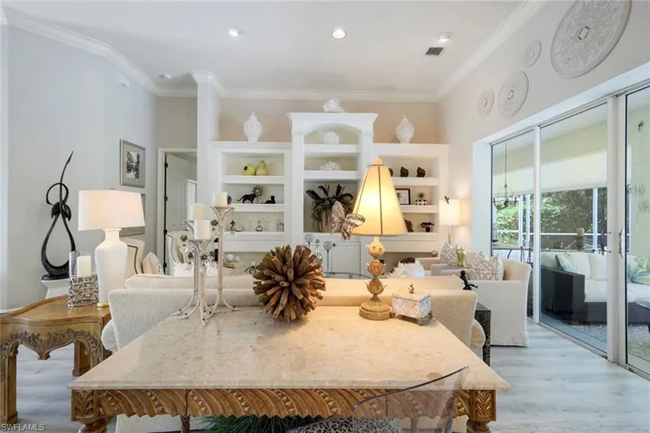 8475  Gleneagle  WAY, Naples, FL 34120