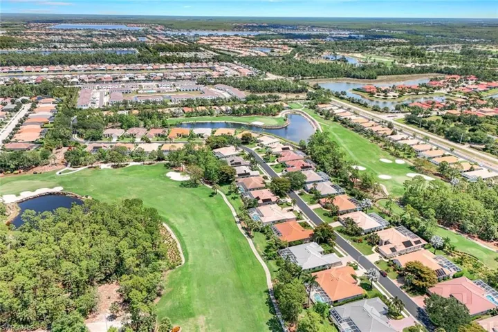 8475  Gleneagle  WAY, Naples, FL 34120