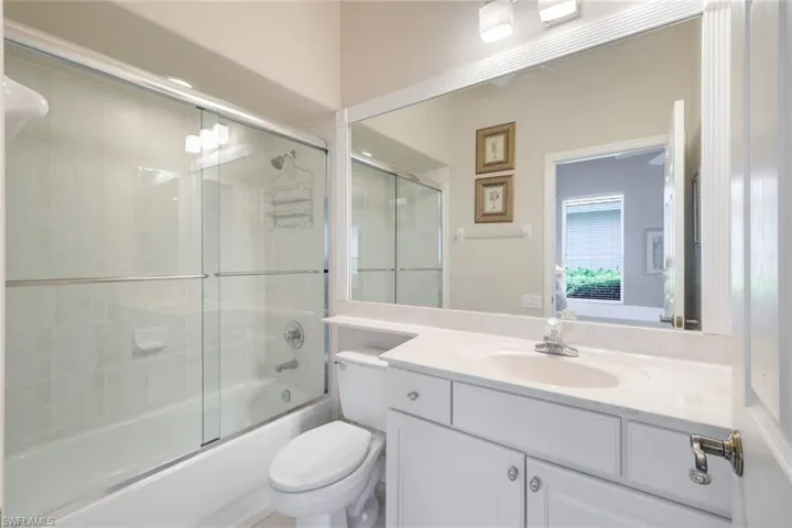 8475  Gleneagle  WAY, Naples, FL 34120