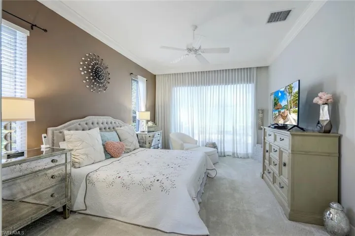 8475  Gleneagle  WAY, Naples, FL 34120