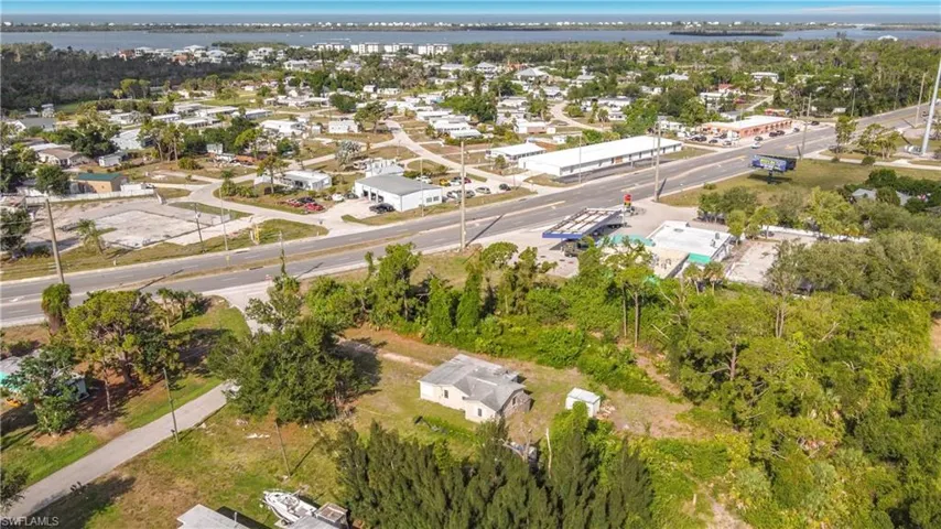 8318 Roosevelt St, Englewood, Florida 34224