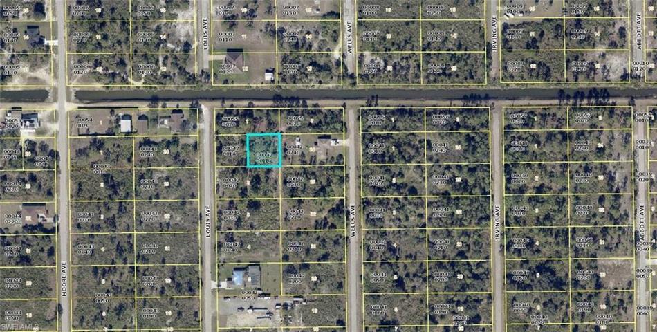 324 Louis AVE, LEHIGH ACRES FL 33936